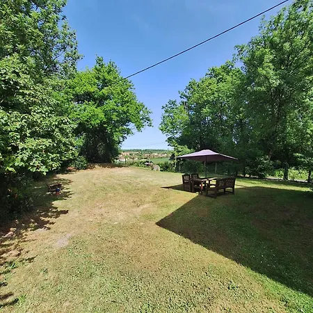 The 3 Star Saint-Privat-des-Prés